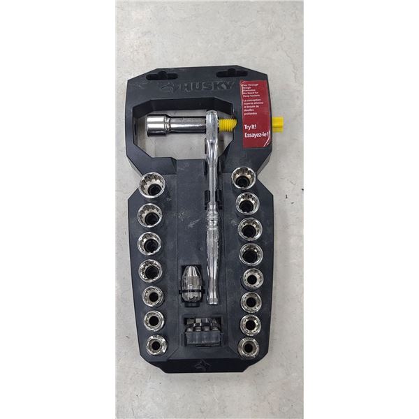 HUSKY PASSTHROUGH DESIGN SOCKET SET - METRIC