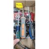 Image 5 : LOT OF ASSORTED SCREW DRIVERS AND ALLEN KEYS