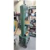 Image 13 : GENERAL INTERNATIONAL BAND SAW MODEL 690 230V – 9 AMP –  SN: G18374 TWO STAGE COME