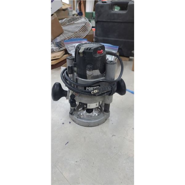 PORTER CABLE MODEL 89 HEAVY DUTY ROUTER COMES WITH BASE AND COLLET - VARIABLE SPEED 10,000-23,000