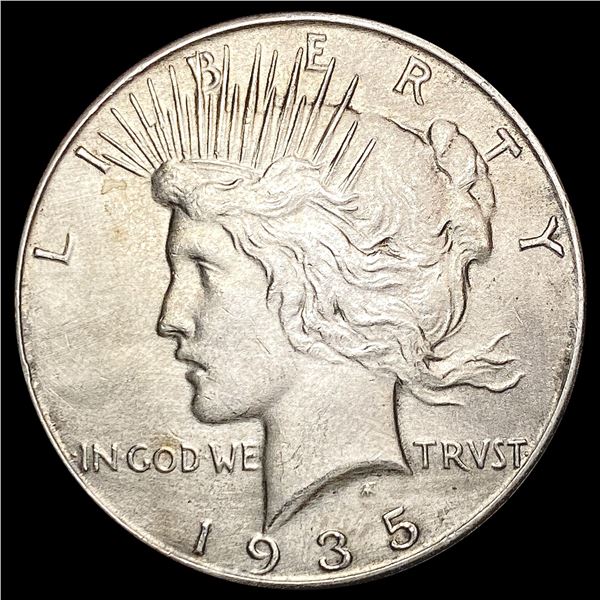 1935 Silver Peace Dollar CLOSELY UNCIRCULATED