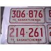 Image 2 : 5 1975 Sask License Plates
