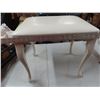 Image 2 : White padded stool
