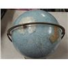 Image 3 : Large earth globe