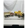 Image 1 : 2 Vintage Metal Tonka Toys