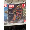 Image 2 : Vintage Magazine Rack with 7 Vintage LIFE magazines