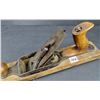 Image 2 : Restored wooden hand plane - curved bottom - complete 15"