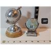 Image 1 : 1960's perpetual globe calendar & small metal globe.