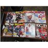 Image 2 : 8 hockey magazines