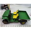 Image 2 : Lot of 4 farm toys