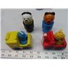 Image 3 : Sesame street toys, slinky and 2 small toys