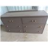 Image 2 : 48x16" dresser with mirror