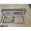 Image 2 : Live Simple wooden sign & lot of wall hangings & magnets