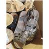 Image 4 : Box of women's shoes - most are sz 7
