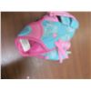 Image 5 : two girls baseball gloves
