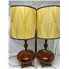 Image 2 : Vintage Lamp Set