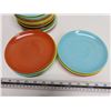 Image 3 : Lot of Made-in-Canada Plates