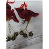 Image 4 : 5 Glass Bird Ornaments