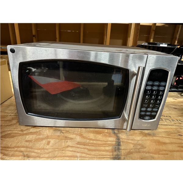 salton microwave