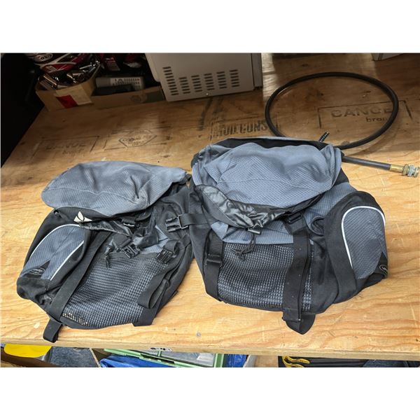 Vaude roadmaster back 38 saddlebags