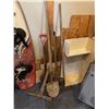 Image 1 : Garden tools