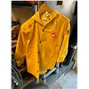 Image 1 : Raincoat size large 14–16