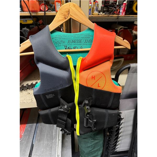 Lifejacket youth 55 to 88 pounds