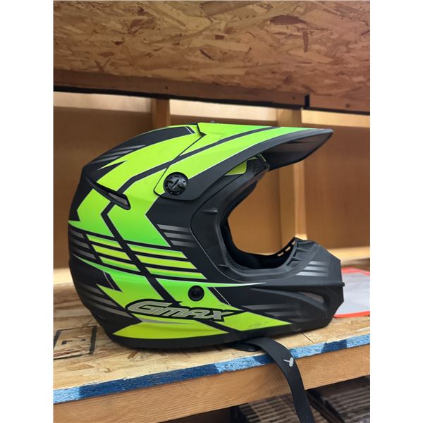 GMax XXXL helmet