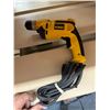 Image 1 : Dewalt drill