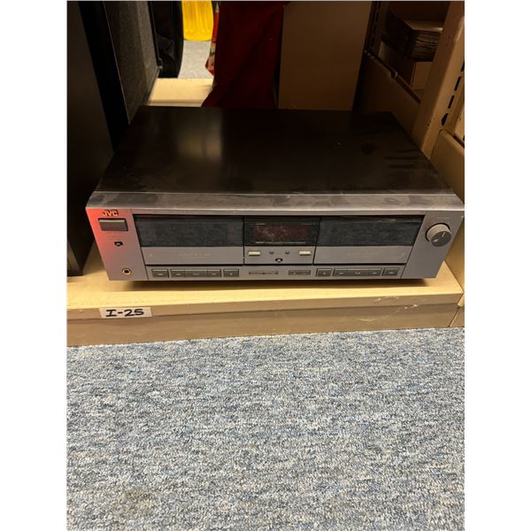 JVC dual cassette player model TD – W305