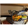 Image 1 : Pro chainsaw