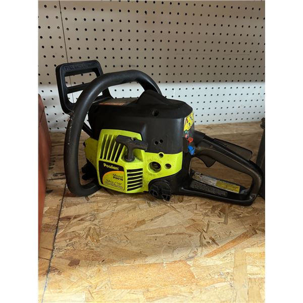 Poulan model P3 416 gas chainsaw no bar Bar