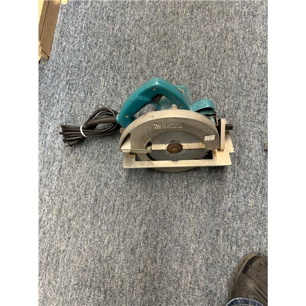 Makita circular saw