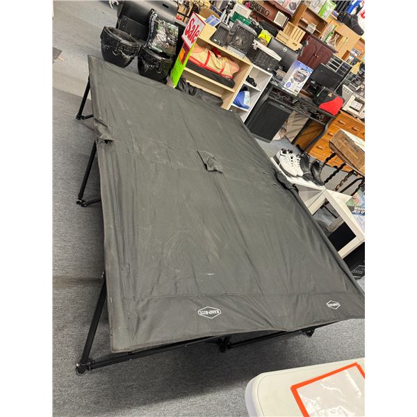 Kamp-rite golden cot