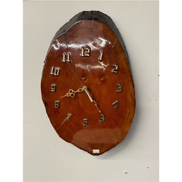 Wood clock