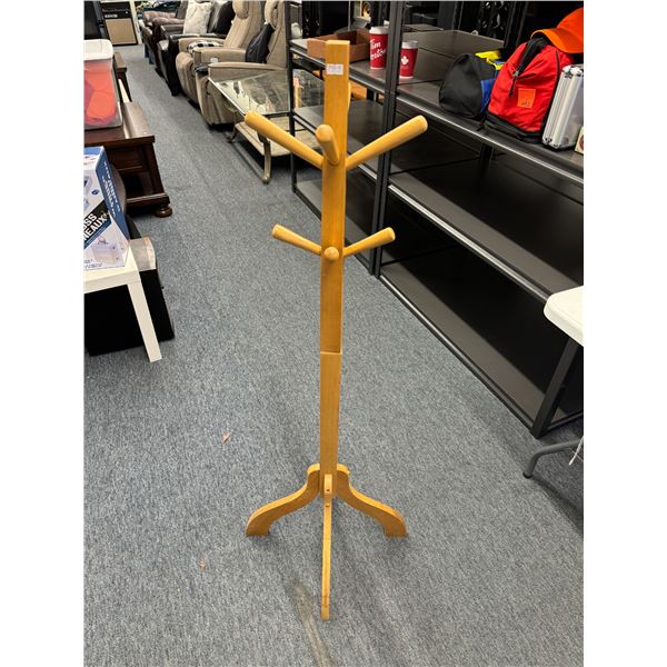 Coat  Tree