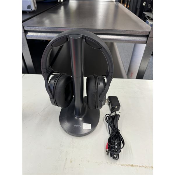 Sony wireless headphones, W, H – RF400R