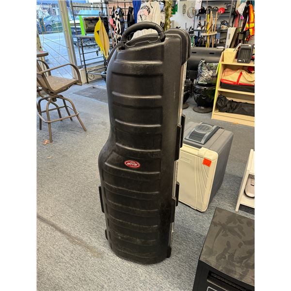 SKB golf travel case hard shell