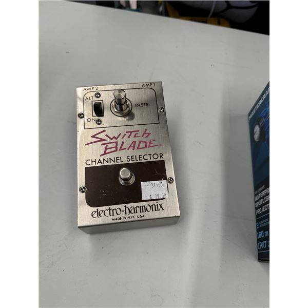 Switchblade channel selector