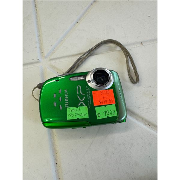 Fuji pics camera tested no charger