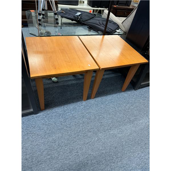 Pair of tables