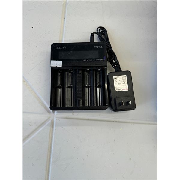 LUC V4  Universal charger