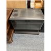 Image 1 : Tv stand 26x17x19.5 tall