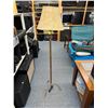 Image 1 : Floor lamp