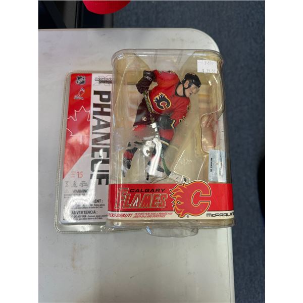 Dion Phaneuf calgary flames figure