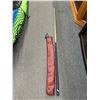 Image 1 : 19 oz pool cue and bag