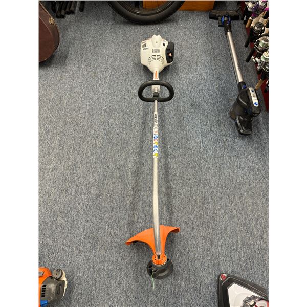 Stihl weed eater FS40C