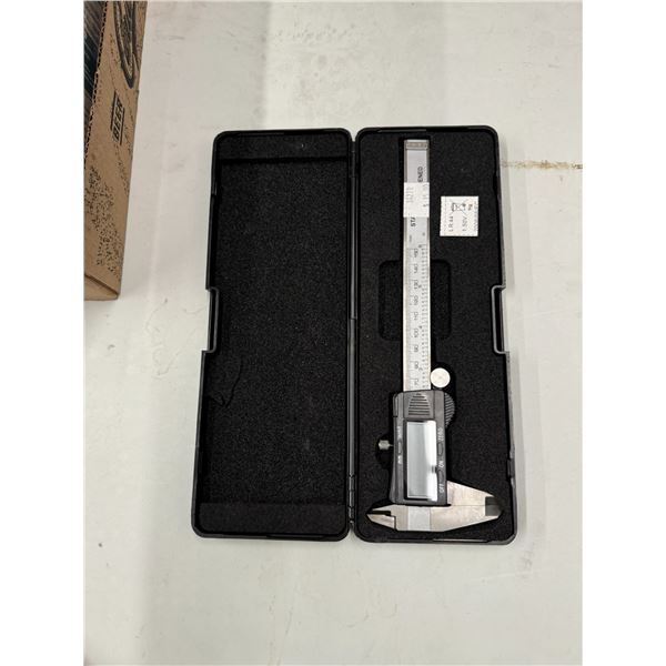 Digital caliper