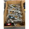 Image 1 : Box of wrenches