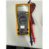 Image 1 : Fluke multimeter